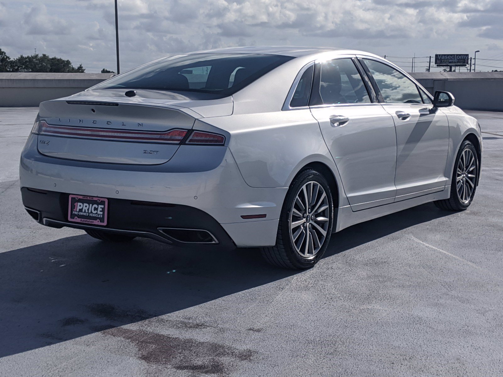 Pre-Owned 2019 Lincoln MKZ Standard Front Wheel Drive 4dr Car