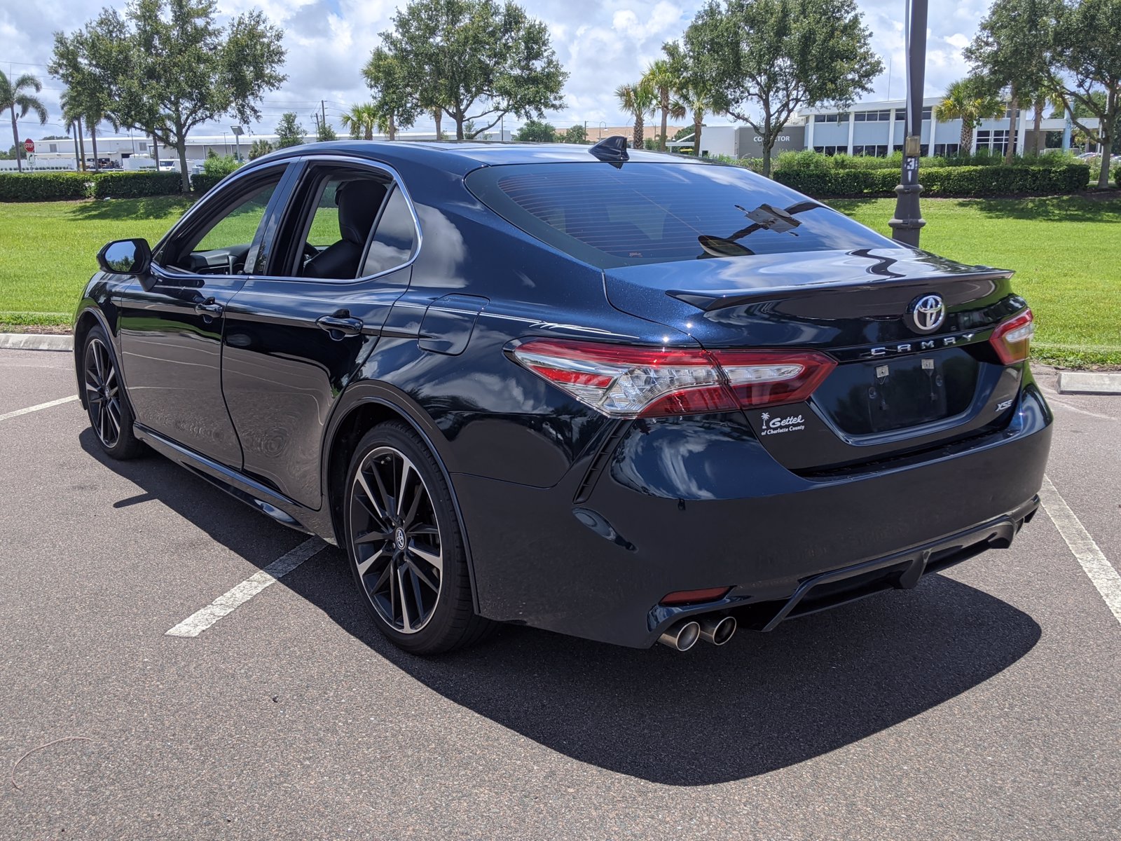 Pre-Owned 2019 Toyota Camry XSE Front Wheel Drive 4dr Car